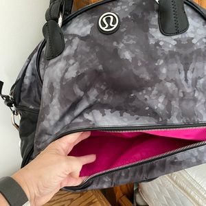 Lululemon gym bag